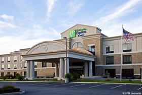 Holiday Inn Express Hotel & Suites Seymour