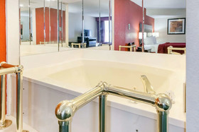 Quality Inn Seymour I-65