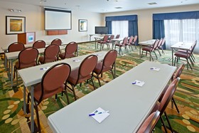 Holiday Inn Express Shelbyville Indianapolis