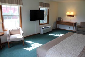Farmstead Inn & Conference Center
