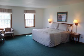 Farmstead Inn & Conference Center