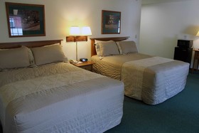 Farmstead Inn & Conference Center