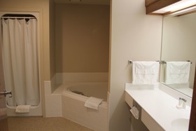 Farmstead Inn & Conference Center