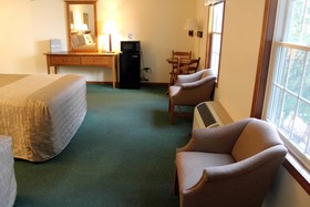 Farmstead Inn & Conference Center