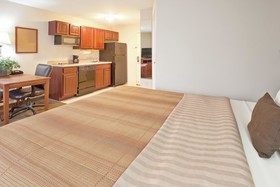 Candlewood Suites South Bend Airport