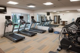 Holiday Inn Express & Suites Mishawaka - South Bend