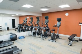 Holiday Inn Express & Suites Mishawaka - South Bend