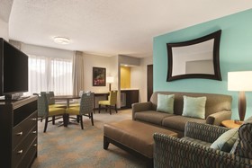 Inn at St. Mary's Hotel & Suites