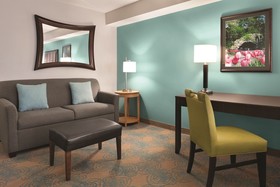 Inn at St. Mary's Hotel & Suites