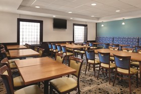 Inn at St. Mary's Hotel & Suites