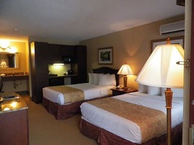 The Clover Hotel By  Ascend Hotel Collection