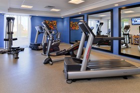 Holiday Inn Express Hotel & Suites Terra Haute
