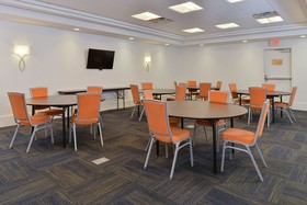 Holiday Inn Express Hotel & Suites Terra Haute