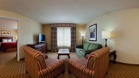 Country Inn & Suites by Radisson, Valparaiso, IN