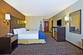 Holiday Inn Express & Suites Wabash