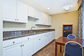 Holiday Inn Express & Suites Wabash