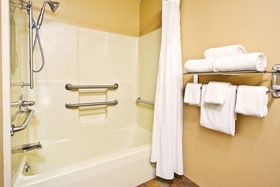 Holiday Inn Express & Suites Wabash
