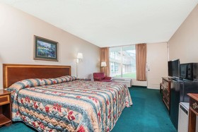 Knights Inn - Wabash