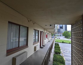 Campus Inn
