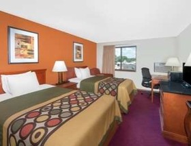 Super 8 by Wyndham Algona