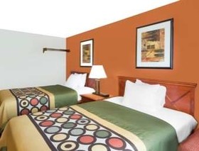 Super 8 by Wyndham Algona