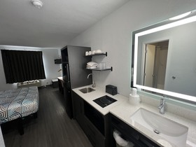 Studio 6 Altoona, Ia - Des Moines East