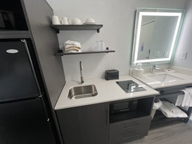 Studio 6 Altoona, Ia - Des Moines East