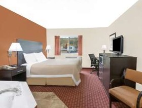 Days Inn by Wyndham Ames