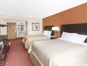Days Inn by Wyndham Ames