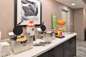 Hampton Inn & Suites Ames