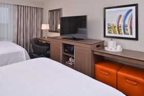 Hampton Inn & Suites Ames