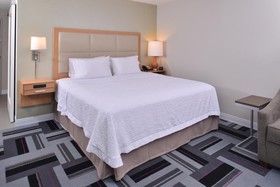 Hampton Inn & Suites Ames