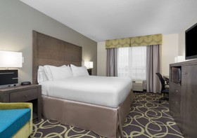 Holiday Inn Express & Suites Ames