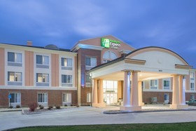 Holiday Inn Express & Suites Ames