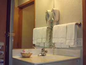 Microtel Inn & Suites by Wyndham Ames