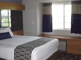 Microtel Inn & Suites by Wyndham Ames