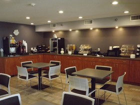 Microtel Inn & Suites by Wyndham Ames