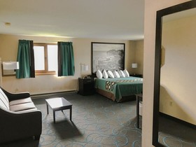 Super 8 by Wyndham Ames