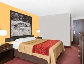 Super 8 by Wyndham Ames