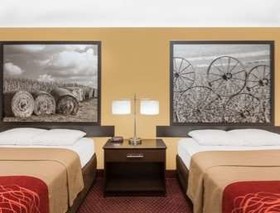 Super 8 by Wyndham Ames