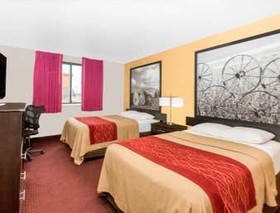 Super 8 by Wyndham Ames