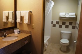 AmericInn by Wyndham Anamosa