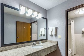 AmericInn by Wyndham Ankeny/Des Moines