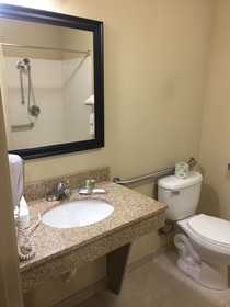 Cobblestone Inn & Suites
