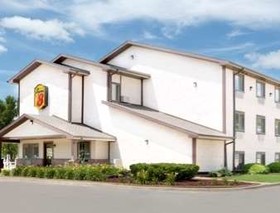 Super 8 by Wyndham Boone