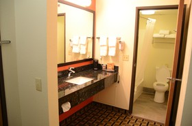 AmericInn West Burlington