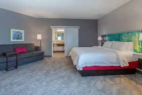 Hampton Inn & Suites Burlington
