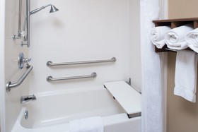 Holiday Inn Express & Suites Burlington