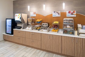 Holiday Inn Express & Suites Burlington