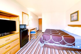 Super 8 by Wyndham Burlington